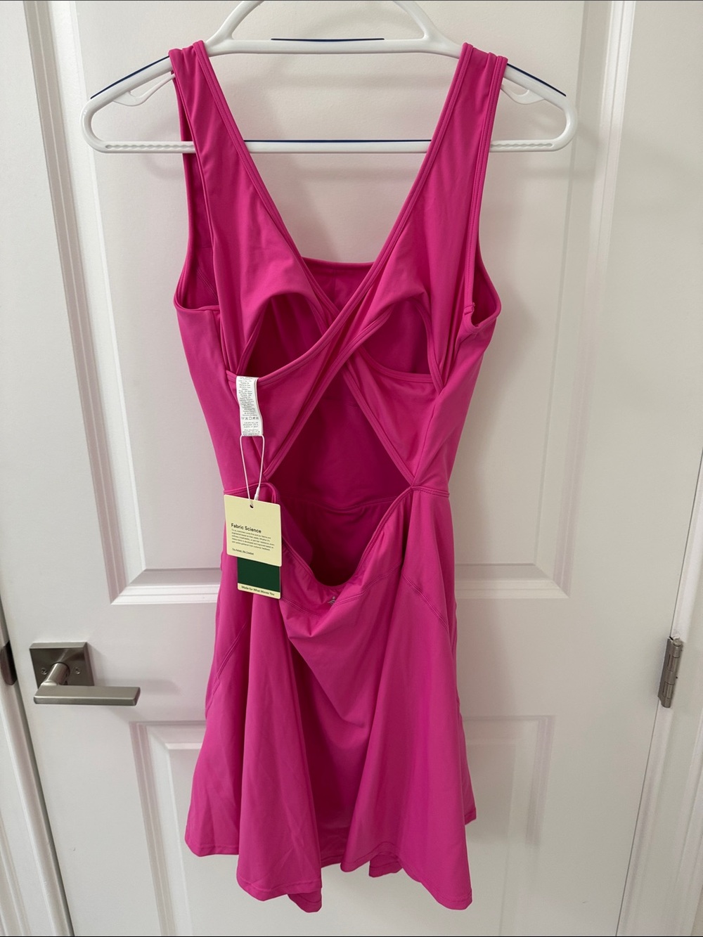 HALARA Pink Softly Zero Airy Dress NWT Medium - Picture 2 of 3